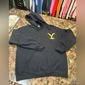 Women’s black Yellowstone don’t make me go Beth Dutton on you hoodie size medium